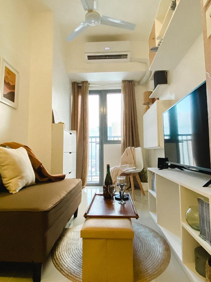 Fame Residences Tower-1 Unit 3207 In Mandaluyong 1 Bedroom W Balcony City View Manila Exterior photo